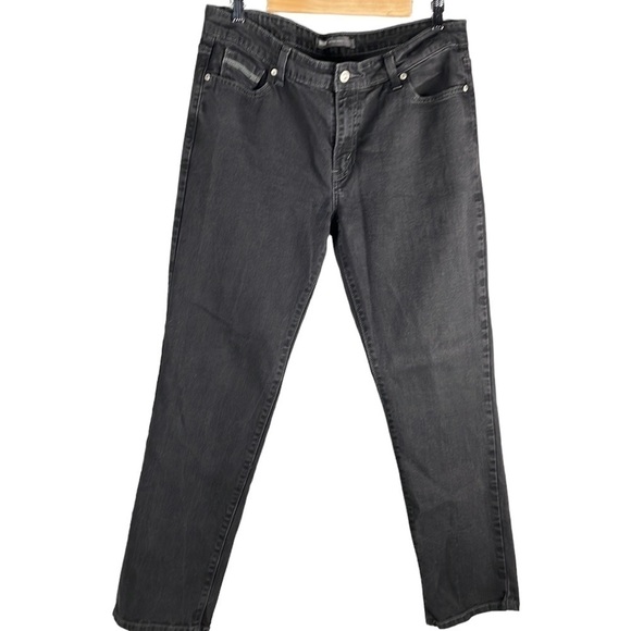 Levi’s Mid Rise Skinny Black Jeans Womans Size 16M - Picture 1 of 9
